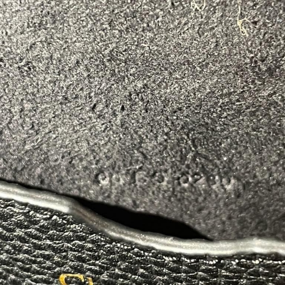 Authentic Dior Bobby Flap Bag Natural Black Grained Calfskin FREE AUTHENTICATION - Picture 12 of 16